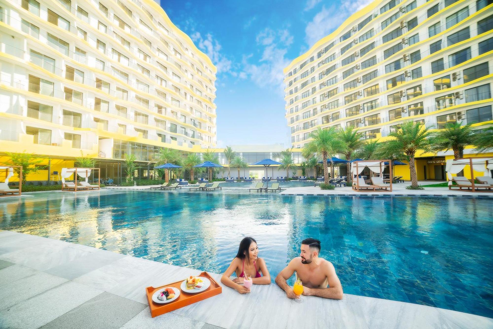 Wyndham Hoi An Royal Beachfront Resort & Villas 외부 사진