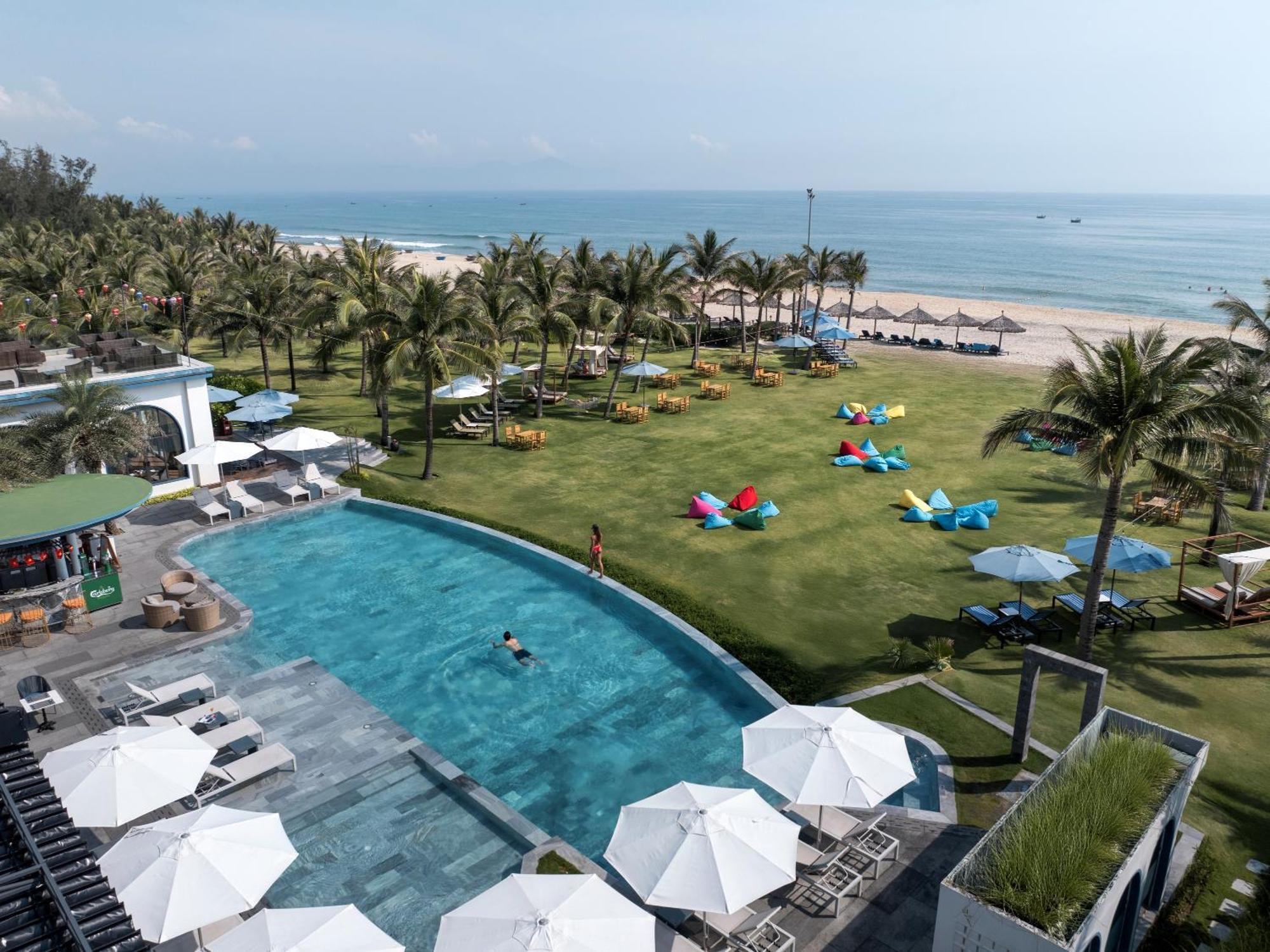 Wyndham Hoi An Royal Beachfront Resort & Villas 외부 사진